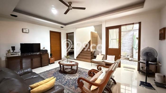 Rumah Elit Modern Tanpa Renovasi di Bintaro Tangerang Selatan Rumah Elit Modern Tanpa Renovasi di Bintaro Tangerang Selatan