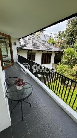 For Sale! Luxury House LT 1003m2 Desain Modern di Bintaro For Sale! Luxury House LT 1003m2 Desain Modern di Bintaro