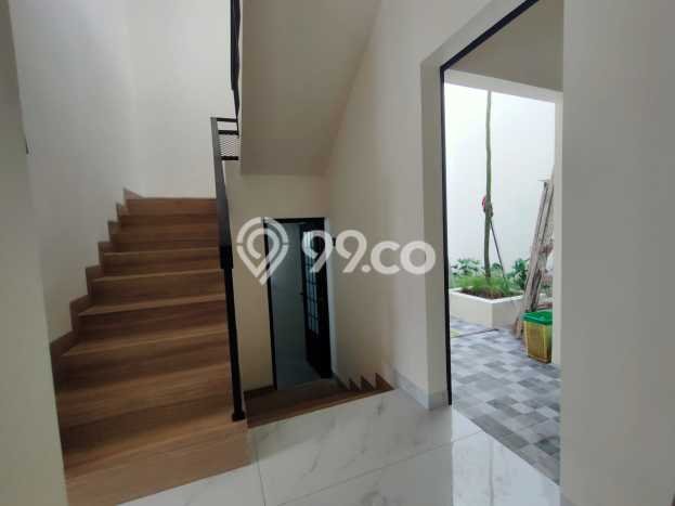 Jual Rumah Bagus Siap Huni LB 113m2 di Serpong Utara, Tangerang Selatan Jual Rumah Bagus Siap Huni LB 113m2 di Serpong Utara, Tangerang Selatan