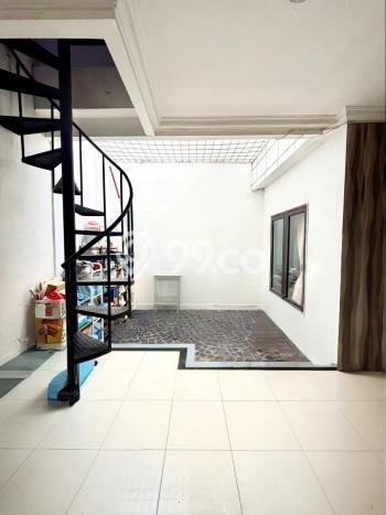 Rumah Minimalis 4 KT di Bintaro Jakarta Selatan Unfurnished Rumah Minimalis 4 KT di Bintaro Jakarta Selatan Unfurnished
