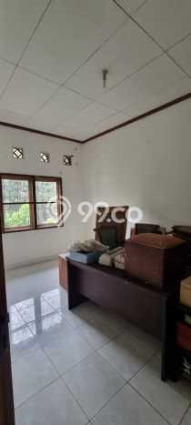 Dijual Hunian Rumah Terawat 3 Kamar di Rempoa, Tangerang Selatan Dijual Hunian Rumah Terawat 3 Kamar di Rempoa, Tangerang Selatan