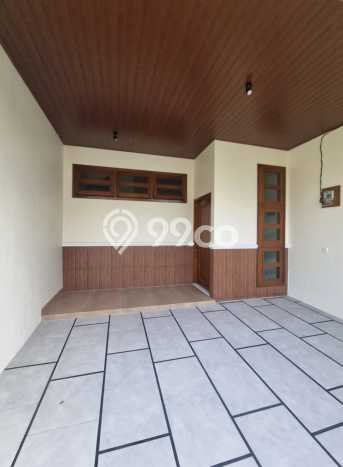 Rumah Luas Asri 3 KT Siap Pakai di Bintaro Tangerang Selatan Rumah Luas Asri 3 KT Siap Pakai di Bintaro Tangerang Selatan