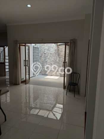 Best Deal Hunian Premium Ideal dan Luas di Bintaro, Tangerang Selatan Best Deal Hunian Premium Ideal dan Luas di Bintaro, Tangerang Selatan