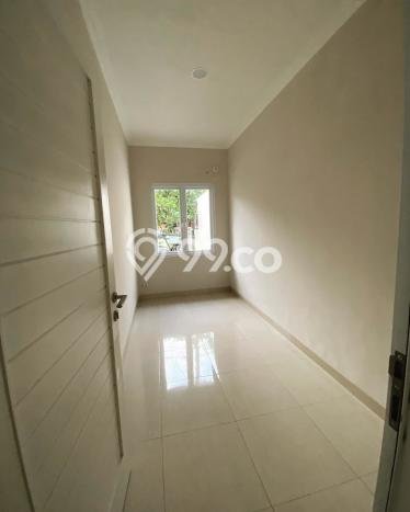 For Sale Hunian Rumah Terawat 2 Kamar di Graha Raya Bintaro, Tangerang Selatan For Sale Hunian Rumah Terawat 2 Kamar di Graha Raya Bintaro, Tangerang Selatan