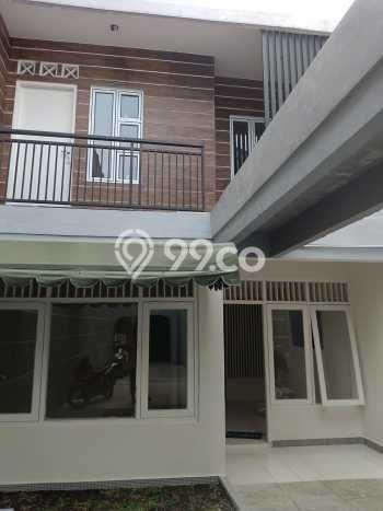 Hunian Cantik Minimalis Lb 117m2 di Ciputat Timur, Tangerang Selatan Hunian Cantik Minimalis Lb 117m2 di Ciputat Timur, Tangerang Selatan