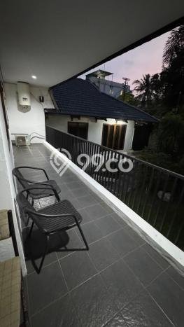For Sale! Luxury House LT 1003m2 Desain Modern di Bintaro For Sale! Luxury House LT 1003m2 Desain Modern di Bintaro