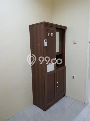 Unit Kost Dijual di Bintaro dengan 17 Kamar Area Strategis Unit Kost Dijual di Bintaro dengan 17 Kamar Area Strategis