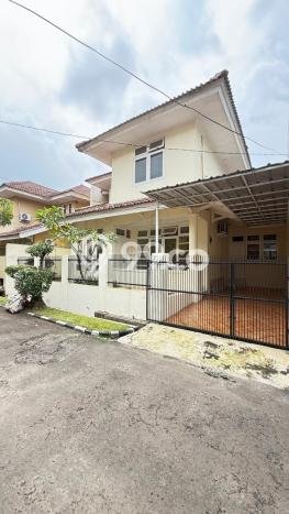 Rumah Luxury Modern Tanpa Renovasi di Bintaro Tangerang Selatan Rumah Luxury Modern Tanpa Renovasi di Bintaro Tangerang Selatan