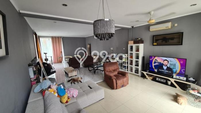 Rumah Luxury Modern Tanpa Renovasi di Bintaro Tangerang Selatan Rumah Luxury Modern Tanpa Renovasi di Bintaro Tangerang Selatan