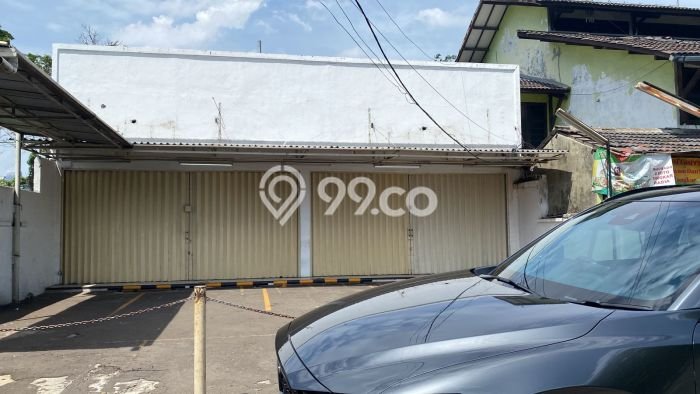 Area Ramai! Ruko Dijual di Pancoran untuk Bisnis Luas Bangunan 300m2 Area Ramai! Ruko Dijual di Pancoran untuk Bisnis Luas Bangunan 300m2