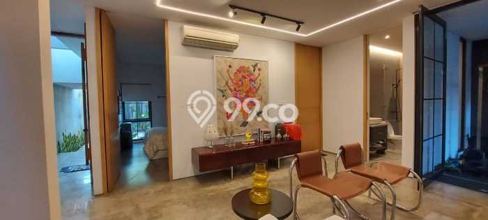 Rumah Luxury Modern Tanpa Renovasi di Bintaro Jakarta Selatan Rumah Luxury Modern Tanpa Renovasi di Bintaro Jakarta Selatan