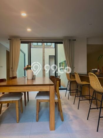 Rumah Mewah LB 380m2 Siap Huni Desain Elegan di Bintaro, Jakarta Selatan Rumah Mewah LB 380m2 Siap Huni Desain Elegan di Bintaro, Jakarta Selatan