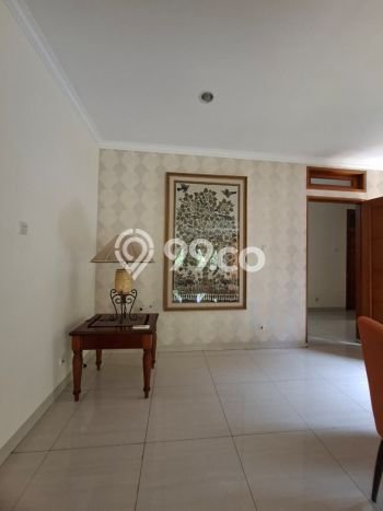 Hunian Mewah LB 400m2 Siap Huni Desain Elegan di Bintaro, Tangerang Selatan Hunian Mewah LB 400m2 Siap Huni Desain Elegan di Bintaro, Tangerang Selatan