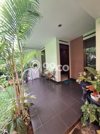 Ready to Use! Premium House LT 166m2 Desain Elegan di Lebak Bulus Ready to Use! Premium House LT 166m2 Desain Elegan di Lebak Bulus