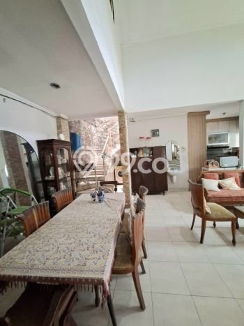 Rumah Mewah LB 130m2 Siap Pakai Desain Elegan di Bintaro, Tangerang Selatan Rumah Mewah LB 130m2 Siap Pakai Desain Elegan di Bintaro, Tangerang Selatan