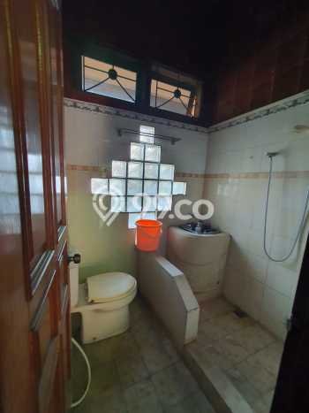 Jual Rumah Luas Elegan Dengan View Eksklusif di Joglo, Jakarta Barat Jual Rumah Luas Elegan Dengan View Eksklusif di Joglo, Jakarta Barat