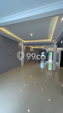 Hunian Mewah LB 288m2 Siap Huni Desain Elegan di BSD, Tangerang Hunian Mewah LB 288m2 Siap Huni Desain Elegan di BSD, Tangerang