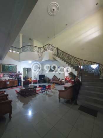 For Sale Rumah Mewah Exclusive di Pamulang, Tangerang Selatan For Sale Rumah Mewah Exclusive di Pamulang, Tangerang Selatan
