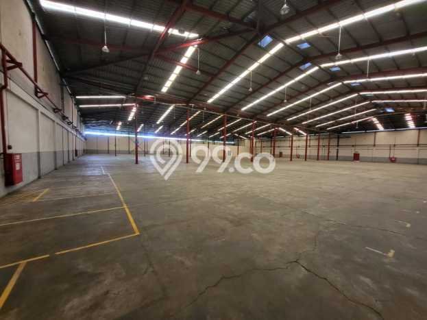 Unit Komersial Disewakan di Tangerang Area Strategis Harga Kompetitif Unit Komersial Disewakan di Tangerang Area Strategis Harga Kompetitif