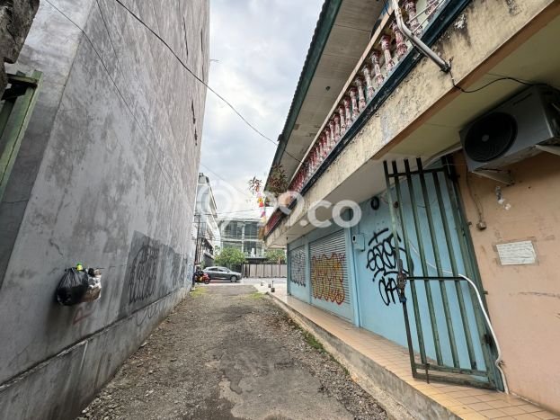 Dijual Tanah di Kebayoran Lama Jakarta Selatan Luas 1322m2 - Dijual Tanah di Kebayoran Lama Jakarta Selatan Luas 1322m2 -