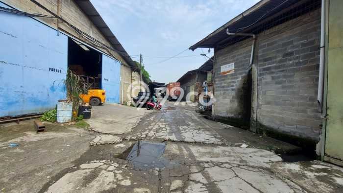 Unit Gudang Dijual di Tangerang LT 26000m2 & LB 15000m2 Unit Gudang Dijual di Tangerang LT 26000m2 & LB 15000m2