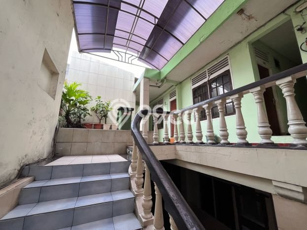 Dijual Tanah di Jakarta Timur, Luas 1124m2 SHM Dijual Tanah di Jakarta Timur, Luas 1124m2 SHM