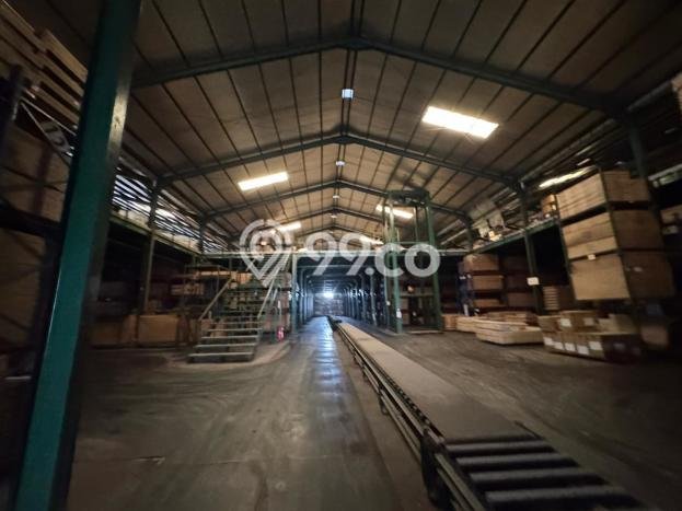 Gudang bagus disewakan di Jati Uwung Tangerang dengan LB 2760m2 harga sewa terbaik Gudang bagus disewakan di Jati Uwung Tangerang dengan LB 2760m2 harga sewa terbaik