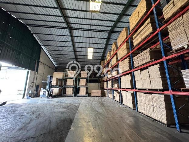 Gudang Disewakan Lokasi Jati Uwung Tangerang Harga Spesial! Gudang Disewakan Lokasi Jati Uwung Tangerang Harga Spesial!