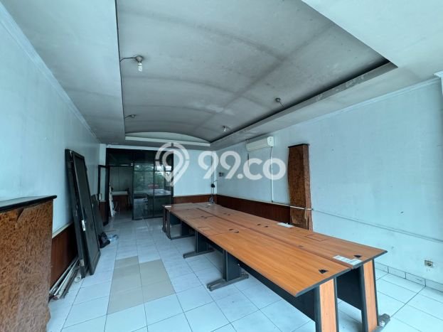 Unit Ruko Dijual di Jakarta Utara LT 63m2 & LB 209m2 Unit Ruko Dijual di Jakarta Utara LT 63m2 & LB 209m2