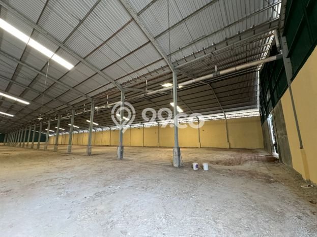Area Ramai! Gudang Dijual di Jati Uwung untuk Bisnis Luas Bangunan 5m2 Area Ramai! Gudang Dijual di Jati Uwung untuk Bisnis Luas Bangunan 5m2