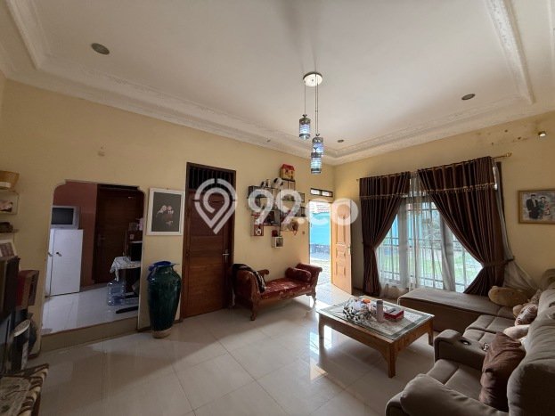 Dijual Rumah 5 Kamar Lokasi Ideal Nyaman dan Strategis di Sawangan Dijual Rumah 5 Kamar Lokasi Ideal Nyaman dan Strategis di Sawangan