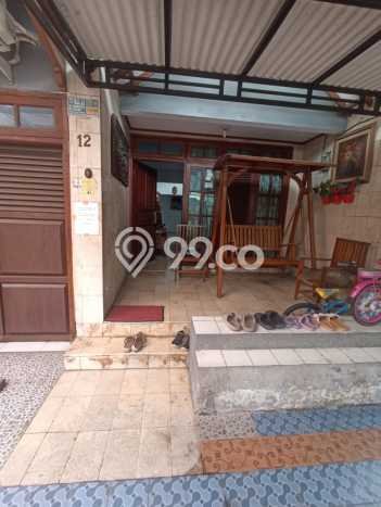 Rumah Mewah LB 156m2 Siap Huni Desain Elegan di Lubang Buaya, Jakarta Timur Rumah Mewah LB 156m2 Siap Huni Desain Elegan di Lubang Buaya, Jakarta Timur