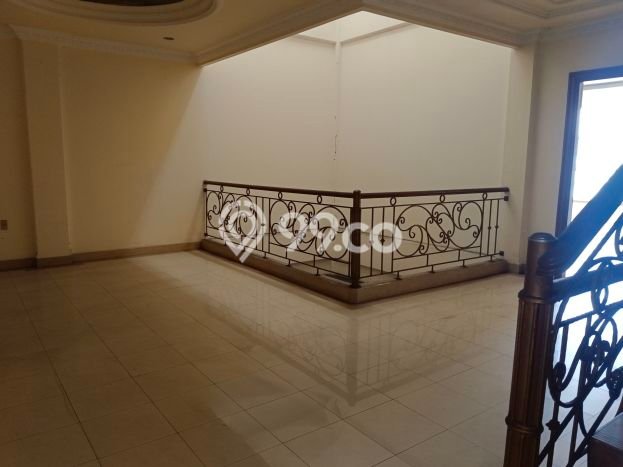 Ruko Dijual di Jakarta Pusat LT 176m2 & LB 792m2 Lokasi Terbaik! Ruko Dijual di Jakarta Pusat LT 176m2 & LB 792m2 Lokasi Terbaik!
