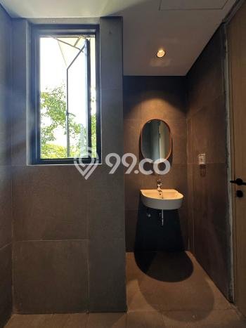 Jual Rumah Luas Elegan Dengan View Cantik di BSD, Tangerang Jual Rumah Luas Elegan Dengan View Cantik di BSD, Tangerang