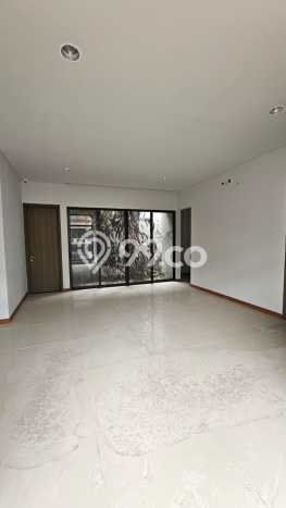 Ready to Use! Luxury House LT 144m2 Desain Elegan di BSD Ready to Use! Luxury House LT 144m2 Desain Elegan di BSD