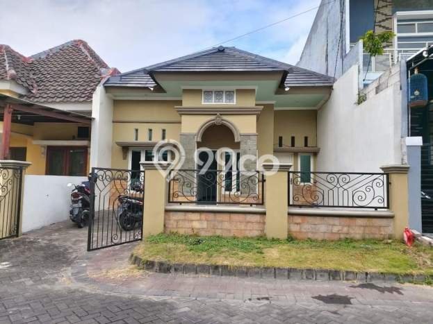 Jual Rumah Bagus Siap Huni LB 64m2 di Gresik, Gresik Jual Rumah Bagus Siap Huni LB 64m2 di Gresik, Gresik