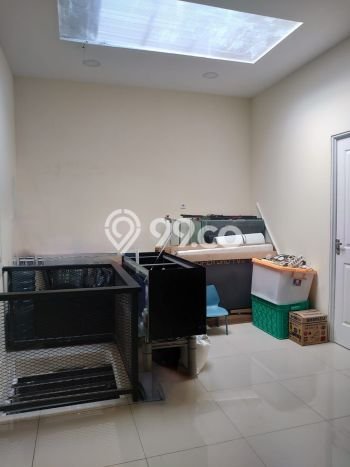 Rumah Modern Cantik 4 KT Siap Huni di Kelapa Gading Rumah Modern Cantik 4 KT Siap Huni di Kelapa Gading