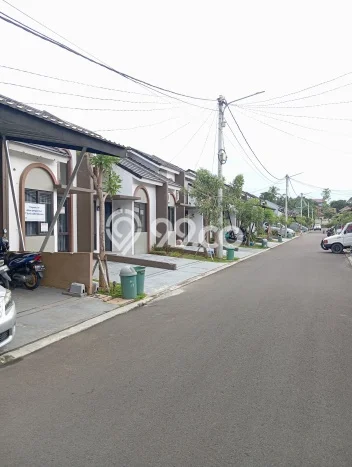 Disewakan segera hunian minimalis lokasi strategis 2 Kamar di Parung Panjang, Bogor Disewakan segera hunian minimalis lokasi strategis 2 Kamar di Parung Panjang, Bogor