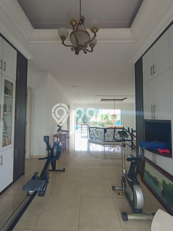Ready to Use! Luxury House LT 420m2 Desain Modern di Alam Sutera Ready to Use! Luxury House LT 420m2 Desain Modern di Alam Sutera