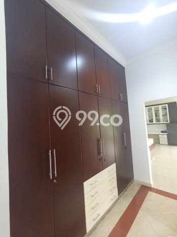 Ready to Use! Luxury House LT 420m2 Desain Modern di Alam Sutera Ready to Use! Luxury House LT 420m2 Desain Modern di Alam Sutera