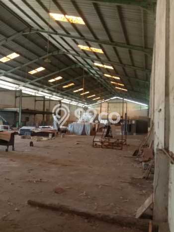 LOKASI STRATEGIS! Gudang Kawasan Gempol, Luas 1728m2m², Pusat Komersial LOKASI STRATEGIS! Gudang Kawasan Gempol, Luas 1728m2m², Pusat Komersial