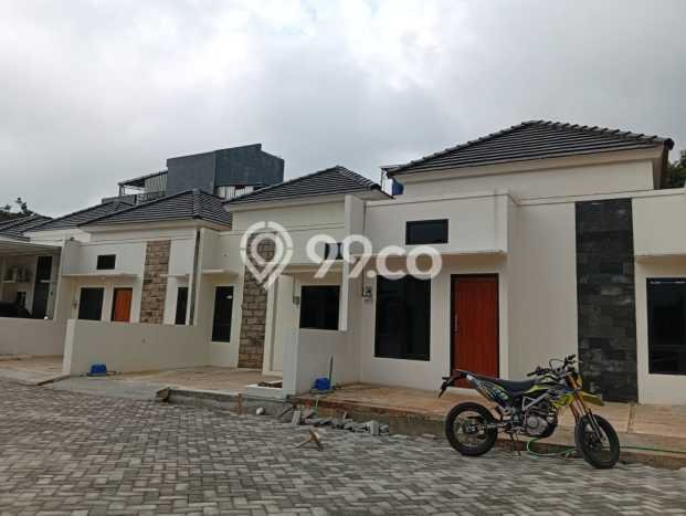 Jual Rumah Murah Meriah Banyumanik Punya 2 Kamar & LT 70m2 Jual Rumah Murah Meriah Banyumanik Punya 2 Kamar & LT 70m2