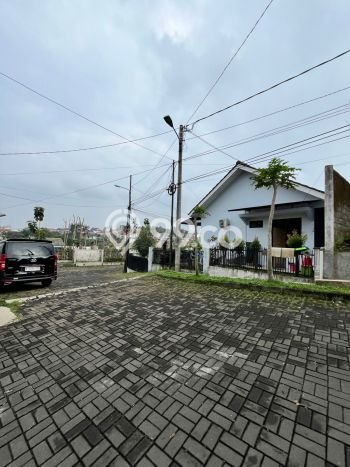 Jual Rumah 2 KT di Bandung Timur, Bandung - LT 125m² Jual Rumah 2 KT di Bandung Timur, Bandung - LT 125m²