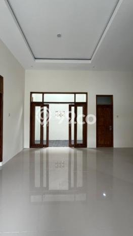 Dijual Rumah 3 Kamar Lokasi Ideal Bagus dan Strategis di Cileunyi Dijual Rumah 3 Kamar Lokasi Ideal Bagus dan Strategis di Cileunyi