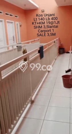 Unit Kost Dijual di Cimahi Selatan dengan 19 Kamar Tidur & Luas Bangunan 400m2 Unit Kost Dijual di Cimahi Selatan dengan 19 Kamar Tidur & Luas Bangunan 400m2
