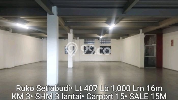 Ruko Dijual di Bandung LT 407m2 & LB 1000m2 Lokasi Terbaik! Ruko Dijual di Bandung LT 407m2 & LB 1000m2 Lokasi Terbaik!