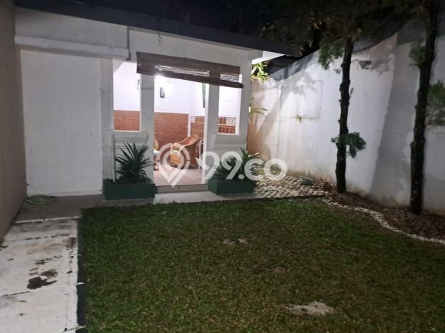 Rumah Luas Asri 2 KT Siap Huni di Sentul City Bogor Rumah Luas Asri 2 KT Siap Huni di Sentul City Bogor