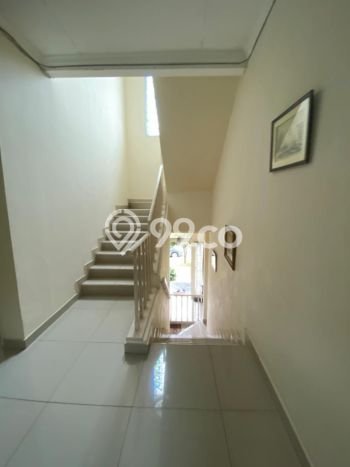 For Sale! Luxury House LT 323m2 Desain Modern di Sentul City For Sale! Luxury House LT 323m2 Desain Modern di Sentul City