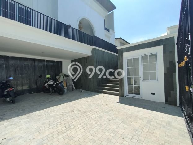 Hunian Mewah LB 550m2 Siap Huni Desain Elegan di Sentul City, Bogor Hunian Mewah LB 550m2 Siap Huni Desain Elegan di Sentul City, Bogor