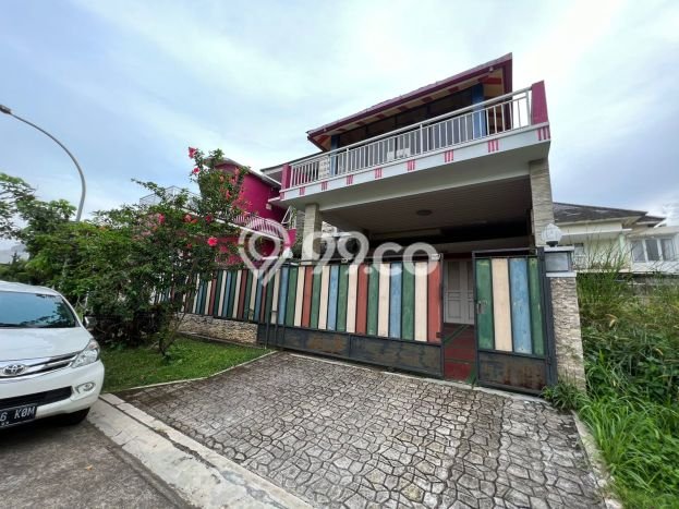 Rumah Luxury Modern Tanpa Renovasi di Sentul City Bogor Rumah Luxury Modern Tanpa Renovasi di Sentul City Bogor